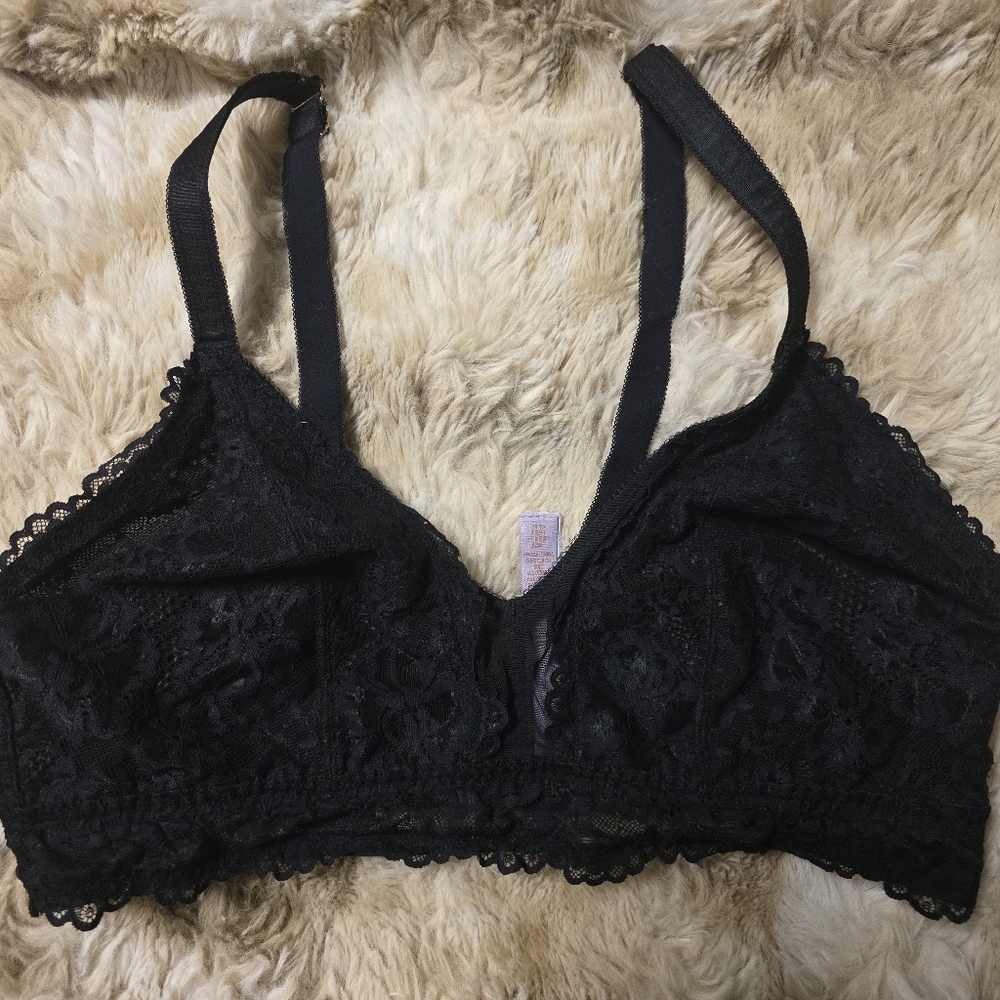 Set Of 5 Savage X Fenty Bralettes